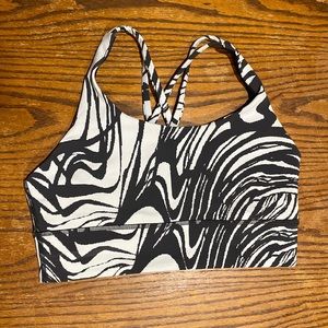 lululemon athletica Black and White Patterned Strappy Sports Bra